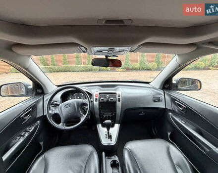 Серый Хендай Туксон, объемом двигателя 2 л и пробегом 86 тыс. км за 9800 $, фото 50 на Automoto.ua