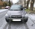 Серый Хендай Туксон, объемом двигателя 0 л и пробегом 255 тыс. км за 9000 $, фото 1 на Automoto.ua