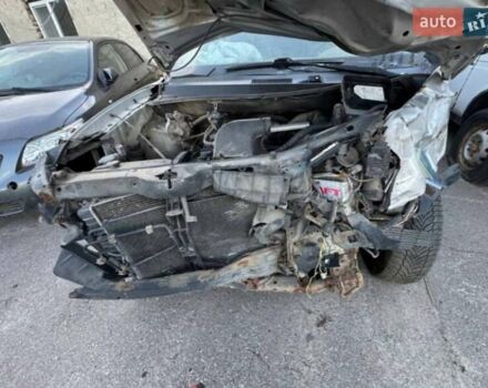 Серый Хендай Туксон, объемом двигателя 1.98 л и пробегом 100 тыс. км за 1947 $, фото 4 на Automoto.ua