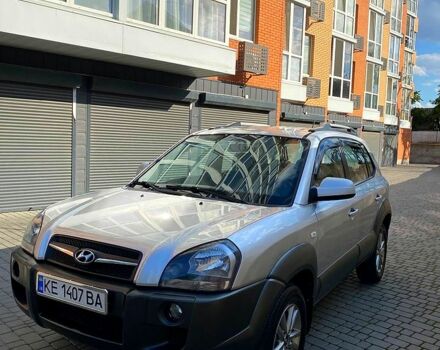 Хендай Туксон 2010 в Днепре (Днепропетровске) на Automoto.ua Серый Хендай Туксон, объемом двигателя 2 л и пробегом 139 тыс. км за 7800 $, фото 3 на Automoto.ua