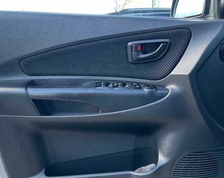 Хендай Туксон 2010 в Коломые на Automoto.ua Серый Хендай Туксон, объемом двигателя 2 л и пробегом 99 тыс. км за 9200 $, фото 18 на Automoto.ua