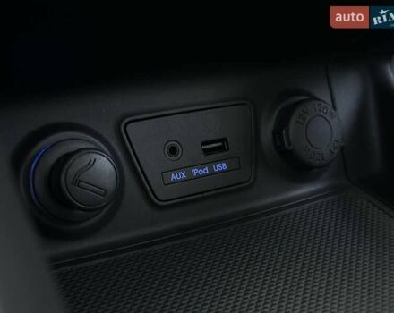 Серый Хендай Туксон, объемом двигателя 2.36 л и пробегом 150 тыс. км за 12990 $, фото 29 на Automoto.ua