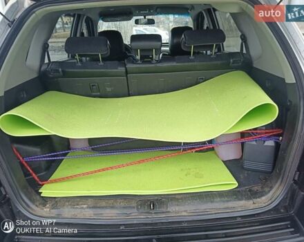 Серый Хендай Туксон, объемом двигателя 2.7 л и пробегом 204 тыс. км за 7200 $, фото 8 на Automoto.ua