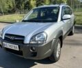 Серый Хендай Туксон, объемом двигателя 2 л и пробегом 139 тыс. км за 8700 $, фото 6 на Automoto.ua
