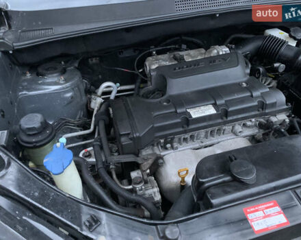 Серый Хендай Туксон, объемом двигателя 1.98 л и пробегом 117 тыс. км за 10350 $, фото 30 на Automoto.ua