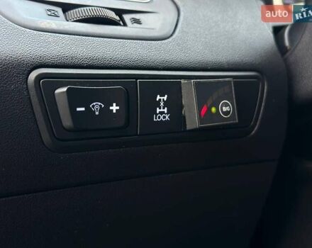 Серый Хендай Туксон, объемом двигателя 2.36 л и пробегом 150 тыс. км за 12990 $, фото 31 на Automoto.ua