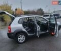 Серый Хендай Туксон, объемом двигателя 2 л и пробегом 100 тыс. км за 10400 $, фото 63 на Automoto.ua