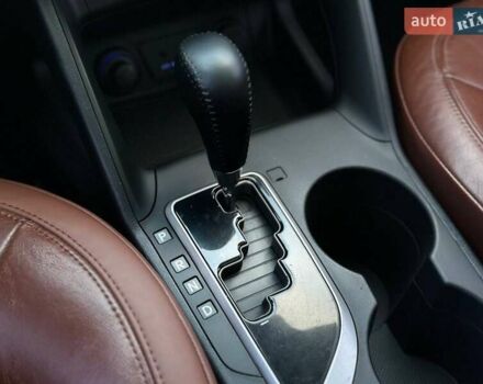 Серый Хендай Туксон, объемом двигателя 2.36 л и пробегом 150 тыс. км за 12990 $, фото 30 на Automoto.ua