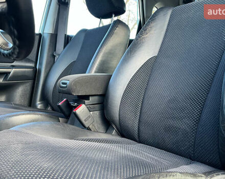 Хендай Туксон 2010 в Коломые на Automoto.ua Серый Хендай Туксон, объемом двигателя 2 л и пробегом 99 тыс. км за 9200 $, фото 14 на Automoto.ua