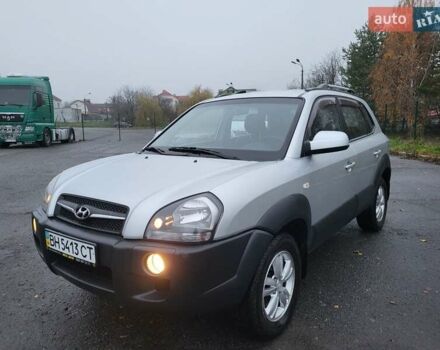 Серый Хендай Туксон, объемом двигателя 2 л и пробегом 100 тыс. км за 10400 $, фото 44 на Automoto.ua