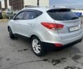 Сірий Хендай Туксон, об'ємом двигуна 2 л та пробігом 206 тис. км за 11500 $, фото 1 на Automoto.ua