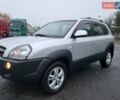 Серый Хендай Туксон, объемом двигателя 2 л и пробегом 100 тыс. км за 10400 $, фото 40 на Automoto.ua