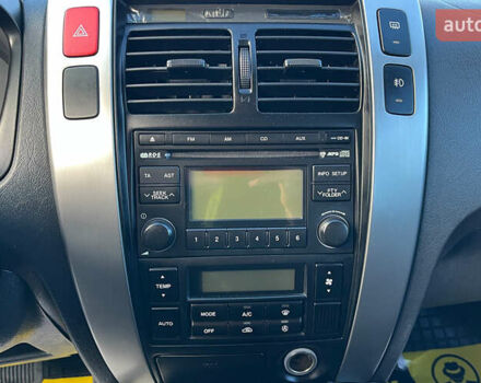 Хендай Туксон 2010 в Коломые на Automoto.ua Серый Хендай Туксон, объемом двигателя 2 л и пробегом 99 тыс. км за 9200 $, фото 11 на Automoto.ua