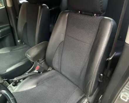 Серый Хендай Туксон, объемом двигателя 1.98 л и пробегом 174 тыс. км за 9500 $, фото 14 на Automoto.ua