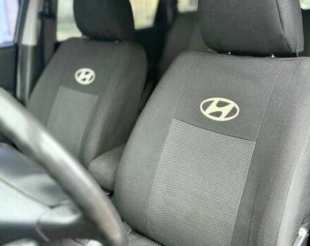 Серый Хендай Туксон, объемом двигателя 2 л и пробегом 92 тыс. км за 10500 $, фото 20 на Automoto.ua