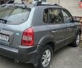 Сірий Хендай Туксон, об'ємом двигуна 1.98 л та пробігом 397 тис. км за 5800 $, фото 1 на Automoto.ua