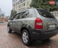 Сірий Хендай Туксон, об'ємом двигуна 1.98 л та пробігом 209 тис. км за 8700 $, фото 13 на Automoto.ua