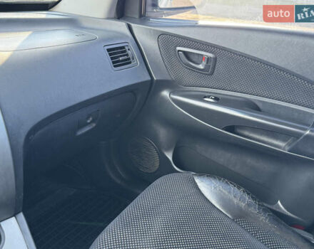 Хендай Туксон 2011 у Вінниці на Automoto.ua Сірий Хендай Туксон, об'ємом двигуна 2 л та пробігом 192 тис. км за 7799 $, фото 17 на Automoto.ua