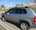 Сірий Хендай Туксон, об'ємом двигуна 1.98 л та пробігом 172 тис. км за 9500 $, фото 2 на Automoto.ua