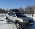 Серый Хендай Туксон, объемом двигателя 2 л и пробегом 170 тыс. км за 9500 $, фото 8 на Automoto.ua