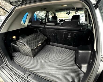 Серый Хендай Туксон, объемом двигателя 2 л и пробегом 150 тыс. км за 9900 $, фото 14 на Automoto.ua