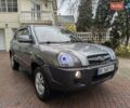Сірий Хендай Туксон, об'ємом двигуна 1.98 л та пробігом 209 тис. км за 8700 $, фото 1 на Automoto.ua