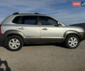 Хендай Туксон 2011 у Вінниці на Automoto.ua Сірий Хендай Туксон, об'ємом двигуна 2 л та пробігом 192 тис. км за 7799 $, фото 7 на Automoto.ua