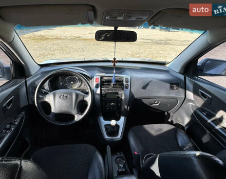 Хендай Туксон 2011 у Вінниці на Automoto.ua Сірий Хендай Туксон, об'ємом двигуна 2 л та пробігом 192 тис. км за 7799 $, фото 10 на Automoto.ua