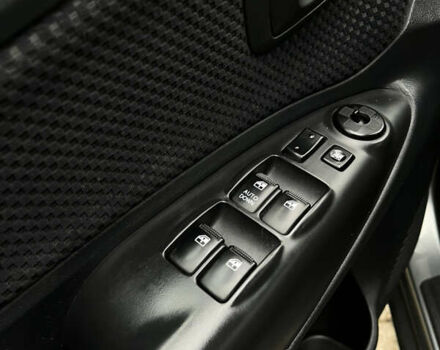 Серый Хендай Туксон, объемом двигателя 1.99 л и пробегом 209 тыс. км за 8200 $, фото 12 на Automoto.ua