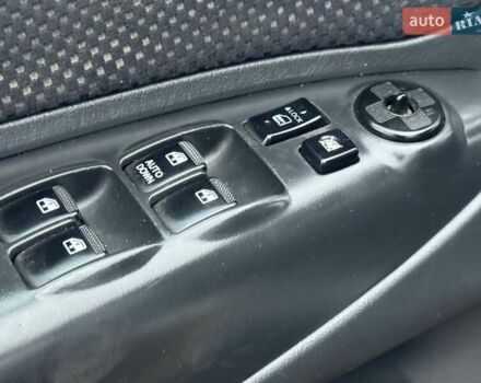 Сірий Хендай Туксон, об'ємом двигуна 1.98 л та пробігом 149 тис. км за 9650 $, фото 34 на Automoto.ua