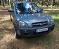 Серый Хендай Туксон, объемом двигателя 1.98 л и пробегом 222 тыс. км за 9200 $, фото 1 на Automoto.ua