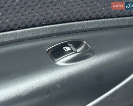 Сірий Хендай Туксон, об'ємом двигуна 1.98 л та пробігом 149 тис. км за 9650 $, фото 9 на Automoto.ua