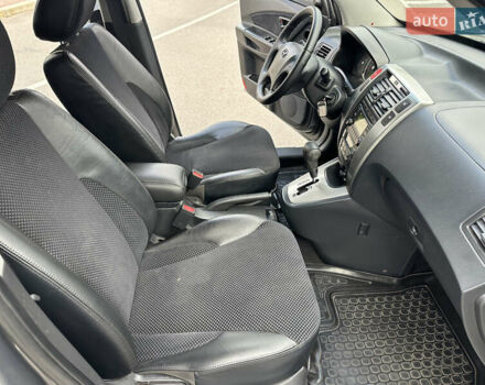 Серый Хендай Туксон, объемом двигателя 2 л и пробегом 165 тыс. км за 11200 $, фото 27 на Automoto.ua