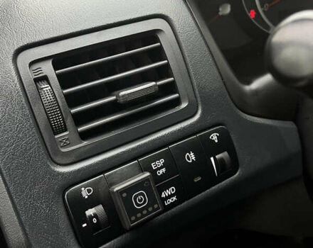 Серый Хендай Туксон, объемом двигателя 1.99 л и пробегом 209 тыс. км за 8200 $, фото 11 на Automoto.ua