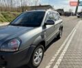 Сірий Хендай Туксон, об'ємом двигуна 1.98 л та пробігом 172 тис. км за 9500 $, фото 5 на Automoto.ua