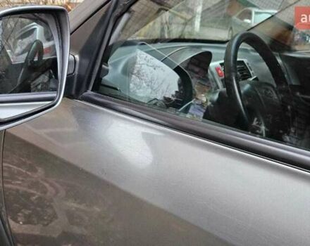 Сірий Хендай Туксон, об'ємом двигуна 1.98 л та пробігом 397 тис. км за 5800 $, фото 15 на Automoto.ua