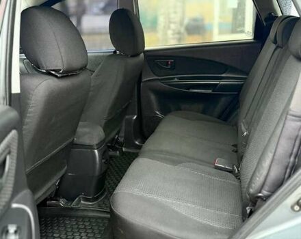 Серый Хендай Туксон, объемом двигателя 2 л и пробегом 92 тыс. км за 10500 $, фото 22 на Automoto.ua