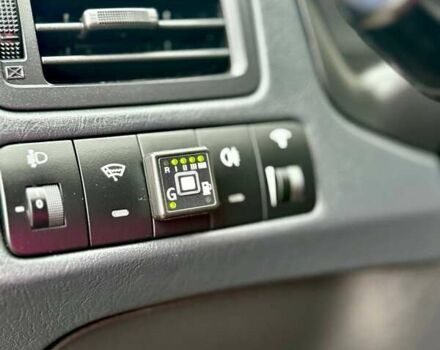 Серый Хендай Туксон, объемом двигателя 2 л и пробегом 92 тыс. км за 10500 $, фото 31 на Automoto.ua