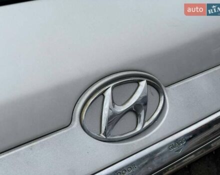 Сірий Хендай Туксон, об'ємом двигуна 1.98 л та пробігом 149 тис. км за 9650 $, фото 32 на Automoto.ua