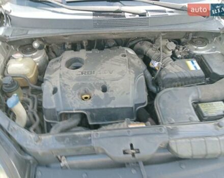 Серый Хендай Туксон, объемом двигателя 1.98 л и пробегом 131 тыс. км за 10650 $, фото 22 на Automoto.ua