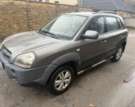 Хендай Туксон 2011 у Запоріжжя на Automoto.ua Сірий Хендай Туксон, об'ємом двигуна 2 л та пробігом 43 тис. км за 8500 $, фото 1 на Automoto.ua