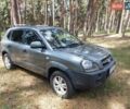 Серый Хендай Туксон, объемом двигателя 1.98 л и пробегом 222 тыс. км за 9200 $, фото 3 на Automoto.ua