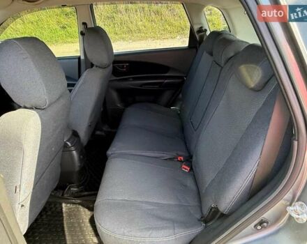 Сірий Хендай Туксон, об'ємом двигуна 1.98 л та пробігом 172 тис. км за 9500 $, фото 8 на Automoto.ua