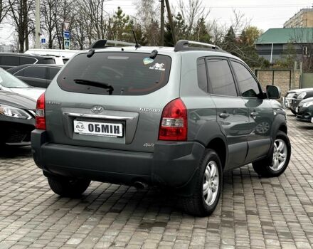 Серый Хендай Туксон, объемом двигателя 2 л и пробегом 150 тыс. км за 9900 $, фото 15 на Automoto.ua