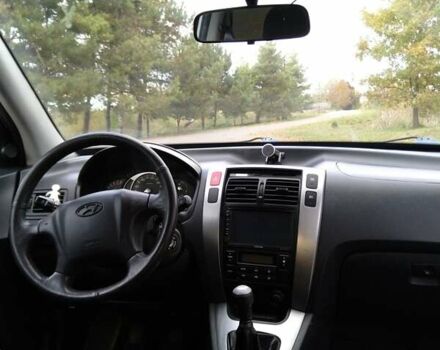 Хендай Туксон 2012 у Львові на Automoto.ua Сірий Хендай Туксон, об'ємом двигуна 2 л та пробігом 155 тис. км за 9000 $, фото 4 на Automoto.ua