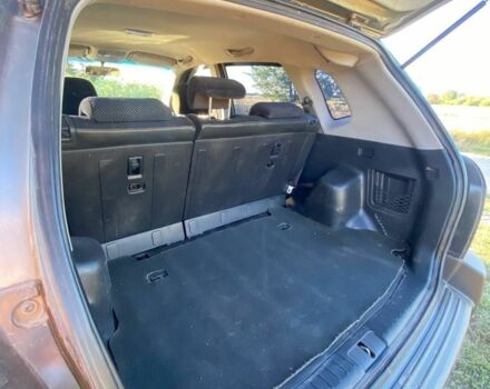 Сірий Хендай Туксон, об'ємом двигуна 2 л та пробігом 256 тис. км за 8900 $, фото 17 на Automoto.ua