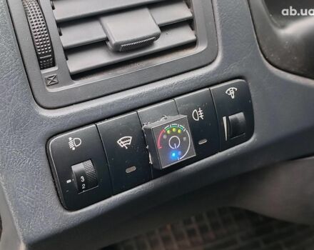 Сірий Хендай Туксон, об'ємом двигуна 2 л та пробігом 148 тис. км за 10390 $, фото 22 на Automoto.ua