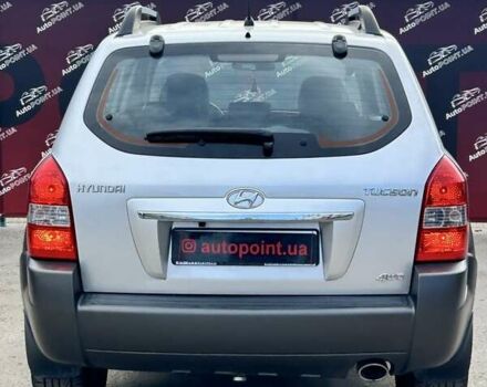 Хендай Туксон 2012 у Сумах на Automoto.ua Сірий Хендай Туксон, об'ємом двигуна 1.98 л та пробігом 210 тис. км за 9600 $, фото 9 на Automoto.ua