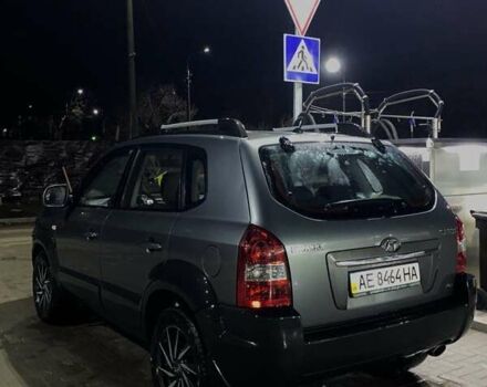 Сірий Хендай Туксон, об'ємом двигуна 1.98 л та пробігом 170 тис. км за 8500 $, фото 21 на Automoto.ua