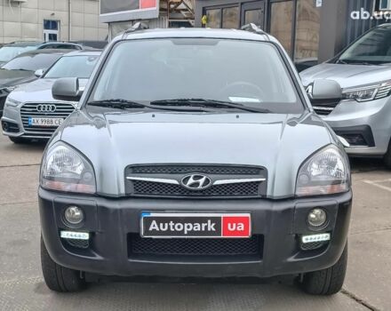 Сірий Хендай Туксон, об'ємом двигуна 2 л та пробігом 148 тис. км за 10390 $, фото 1 на Automoto.ua